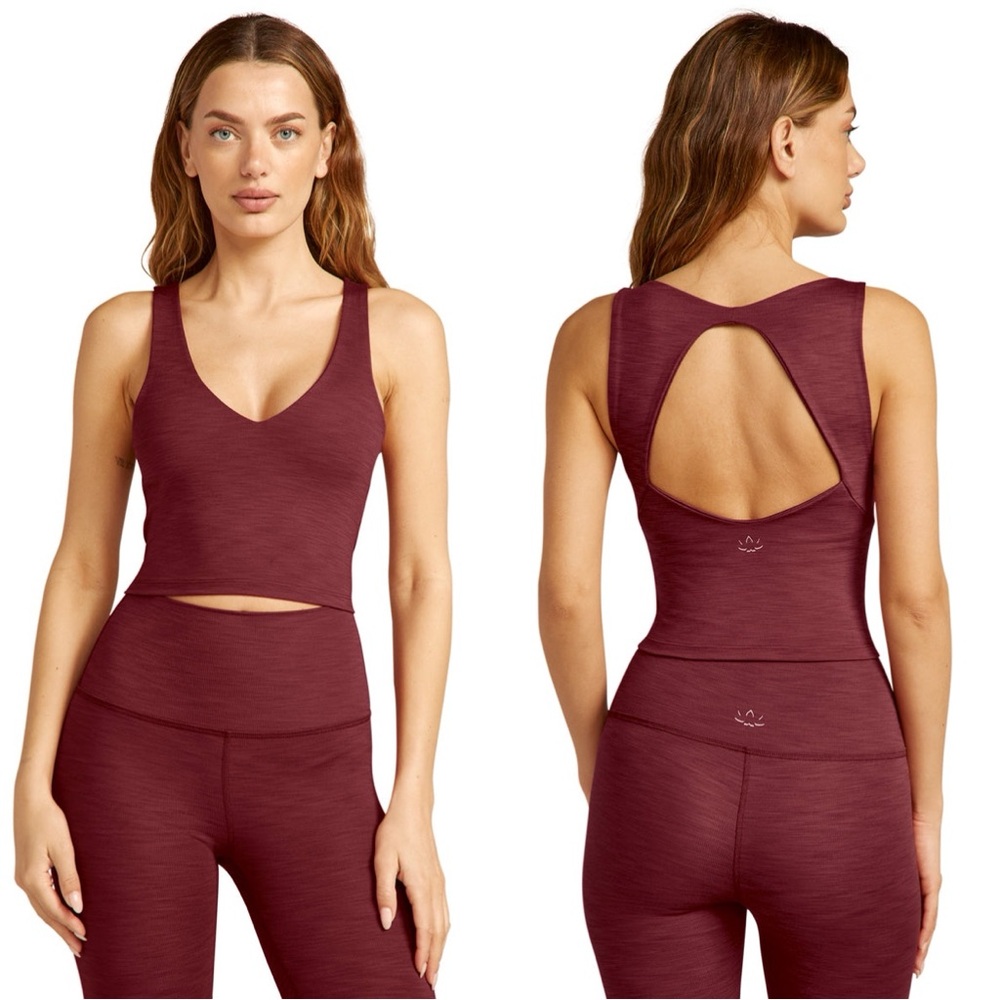 Beyond Yoga NWT Fresh Cut Cropped Tank in Rosewood Heather Rib Size M, Sold Out